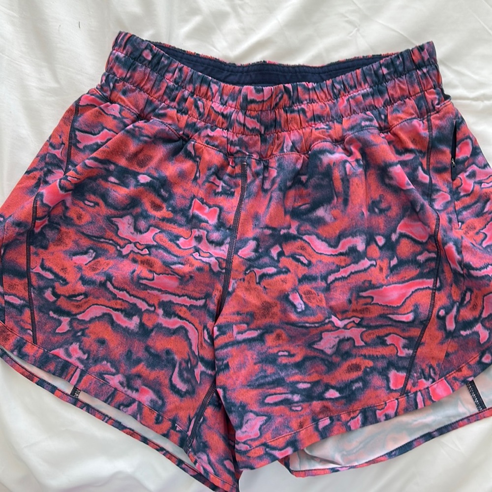 Lululemon track that high rise short